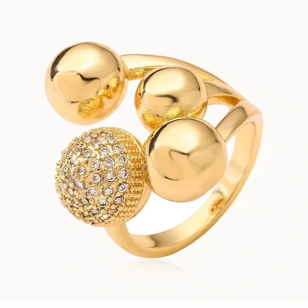 Ball Gold Multi-Sphere Pavé Ring